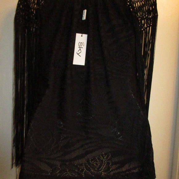 Sky Off Shoulder Fringe Black Top Lace NWT Sexy - Picture 4 of 4